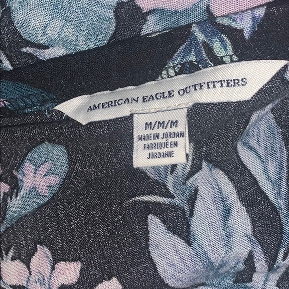 3 for $12 AE off the shoulder shirt - Picture 3 of 3